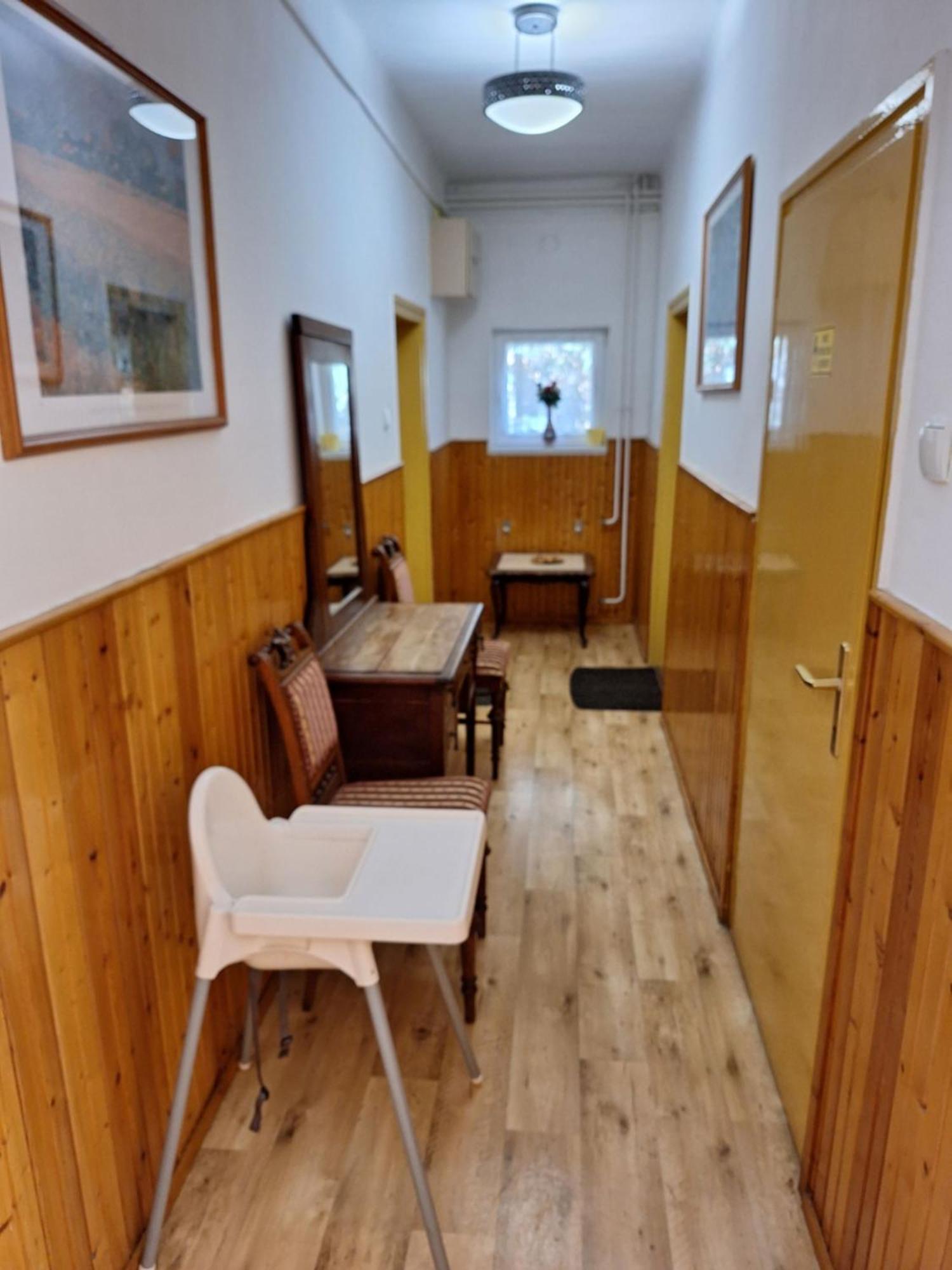 Fenyo Panzio Bed & Breakfast Mezőkövesd Екстериор снимка