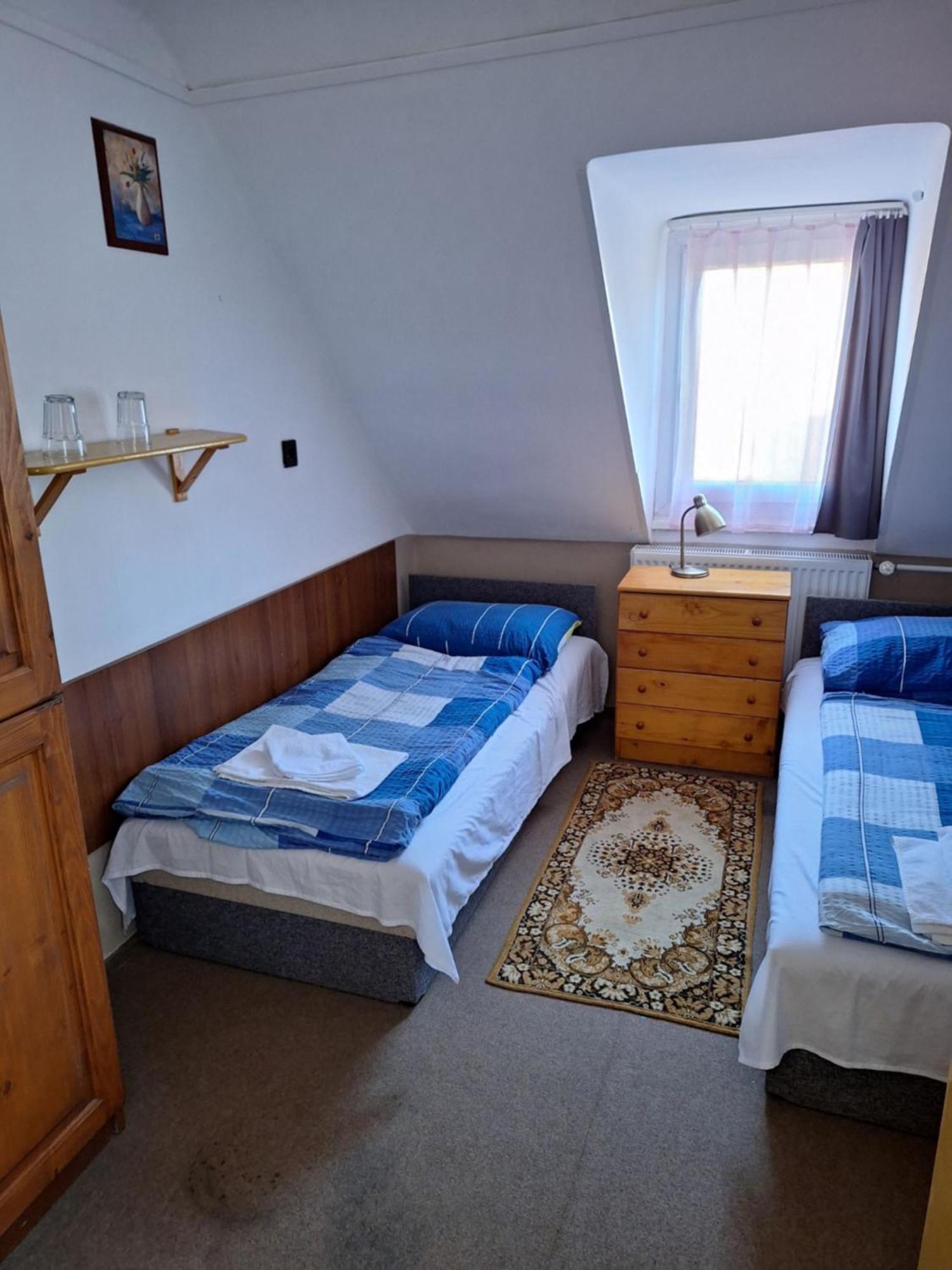Fenyo Panzio Bed & Breakfast Mezőkövesd Екстериор снимка